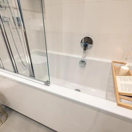 Dubois - 62m2, Workspace, Ac - By Rentujemy