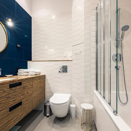 דירה Dubois - 62m2, Workspace, Ac - By Rentujemy ורוצלב