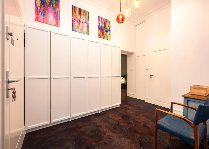 Dubois - 62m2, Workspace, Ac - By Rentujemy Apartamento *