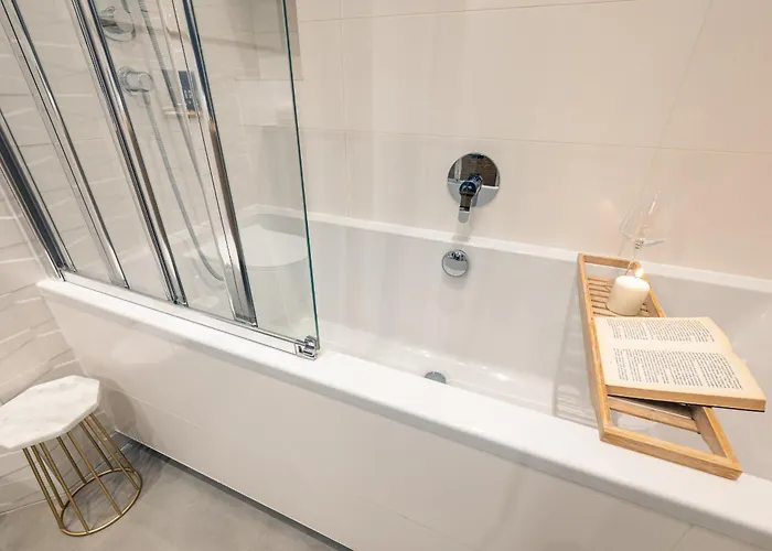 Dubois - 62m2, Workspace, Ac - By Rentujemy